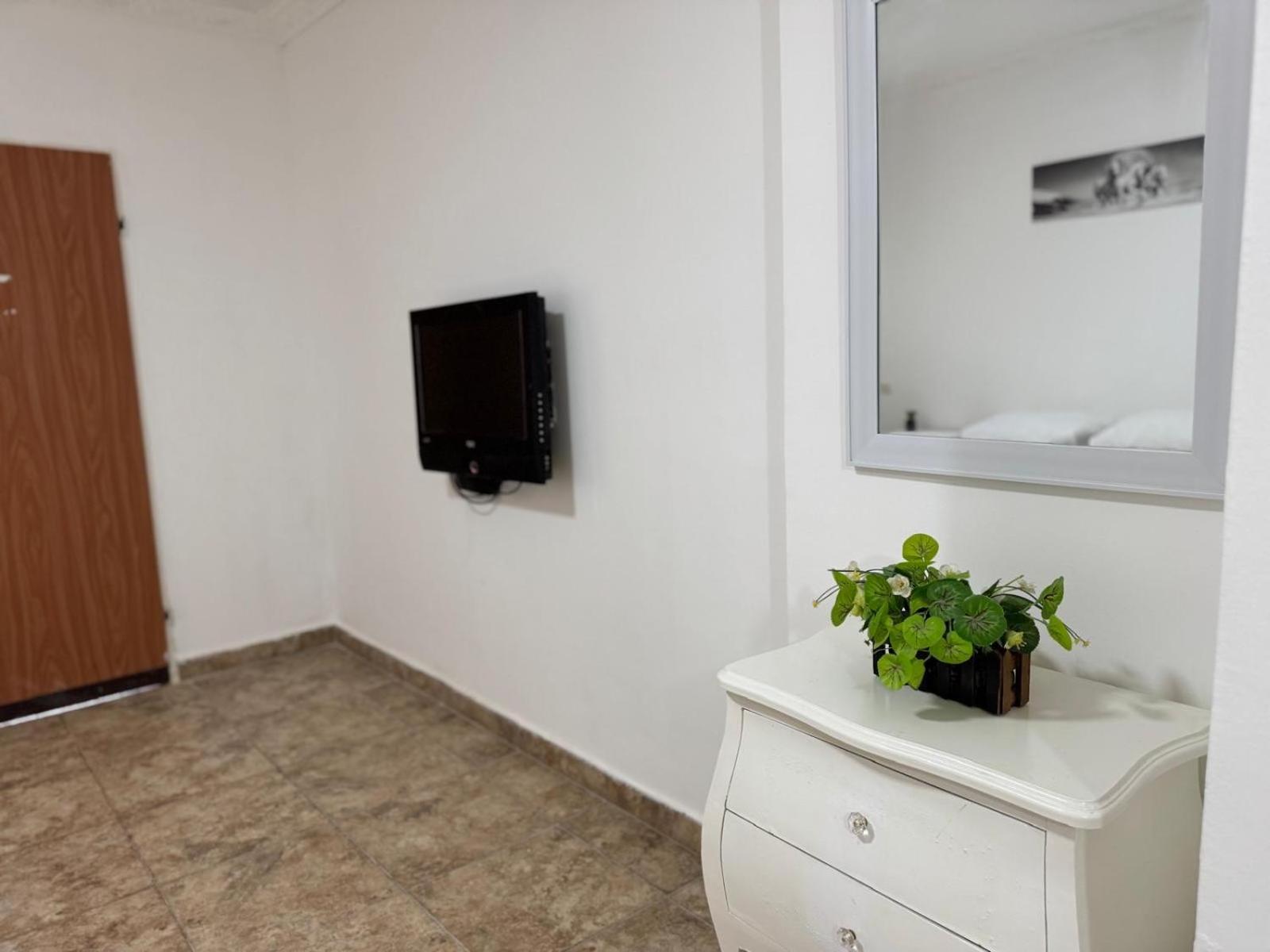 Loren Village Neve Zohar Ngoại thất bức ảnh